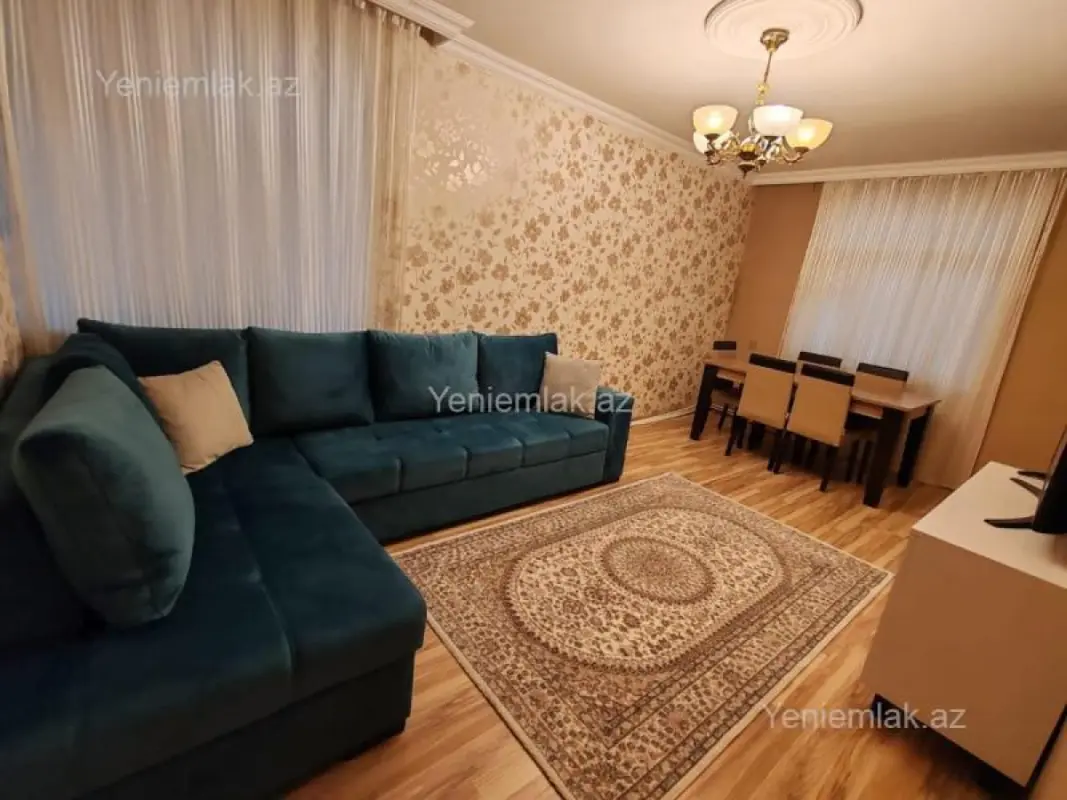 Satılır 2 otaqlı köhnə tikili 50 m²