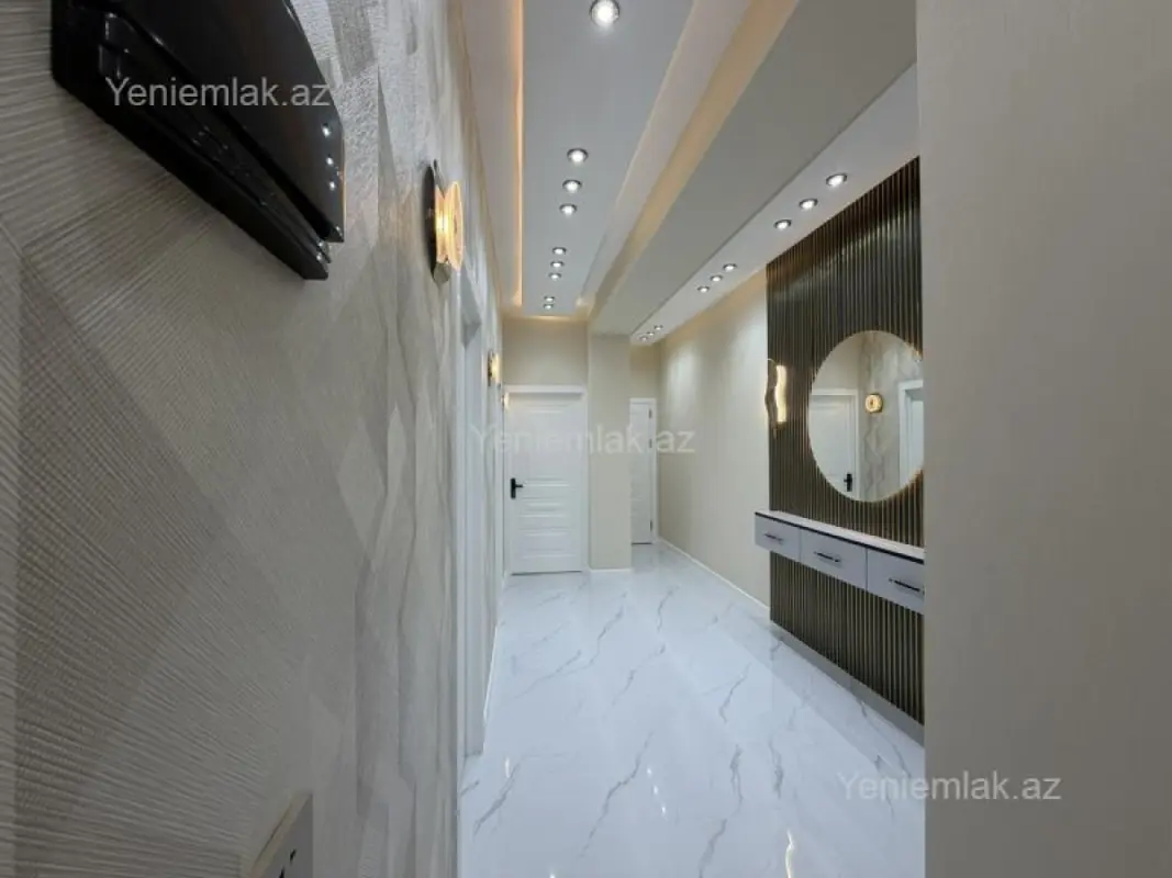 Satılır 2 otaqlı yeni tikili 80 m²