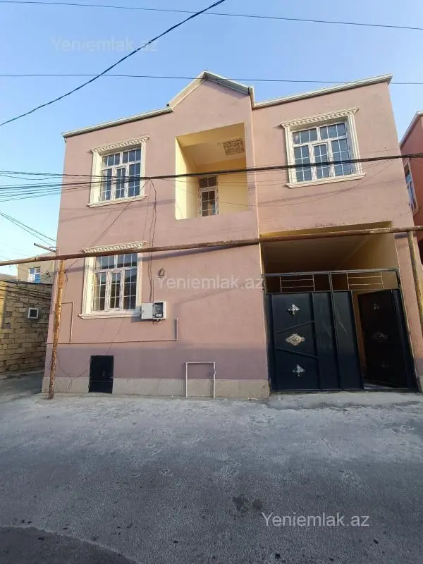 Satılır 5 otaqlı həyət evi 150 m²