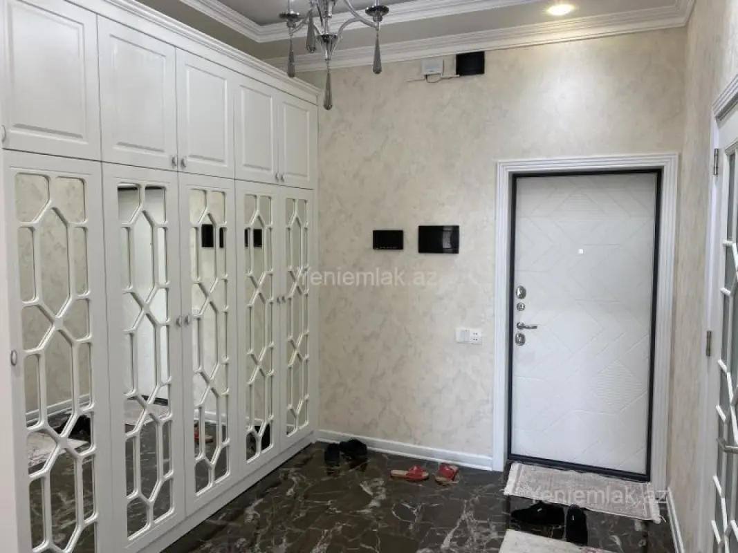 Satılır 1 otaqlı yeni tikili 60 m²