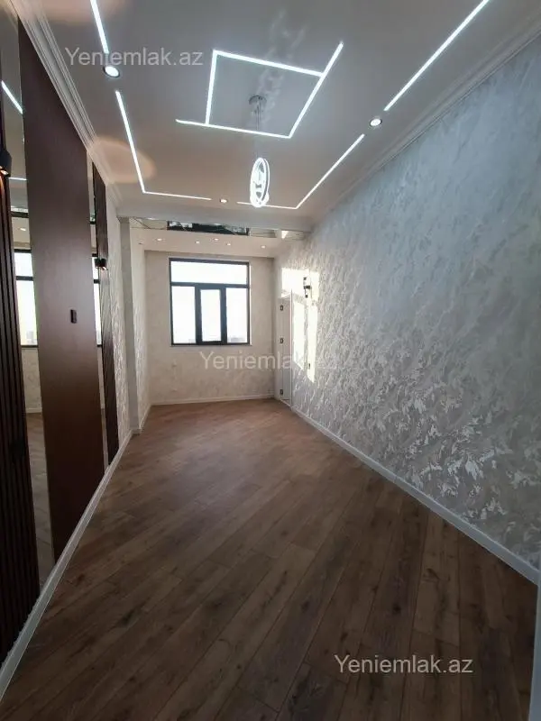 Satılır 3 otaqlı yeni tikili 73 m²