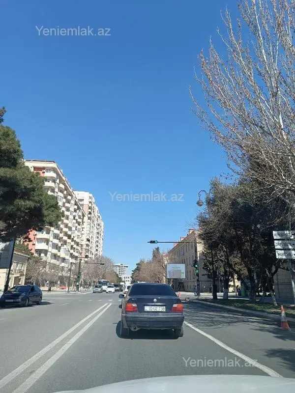 Satılır 3 otaqlı yeni tikili 97 m²