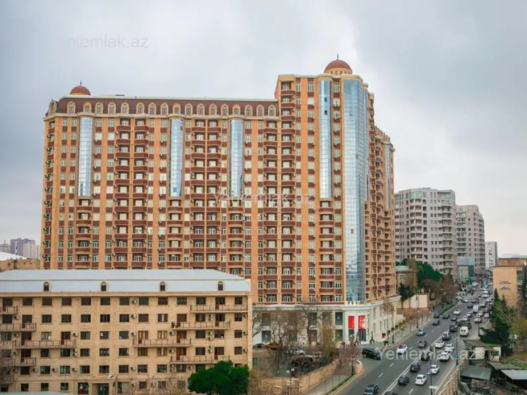 Satılır 2 otaqlı yeni tikili 100 m²