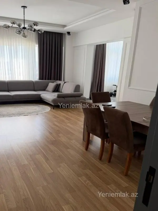 Satılır 3 otaqlı yeni tikili 121 m²