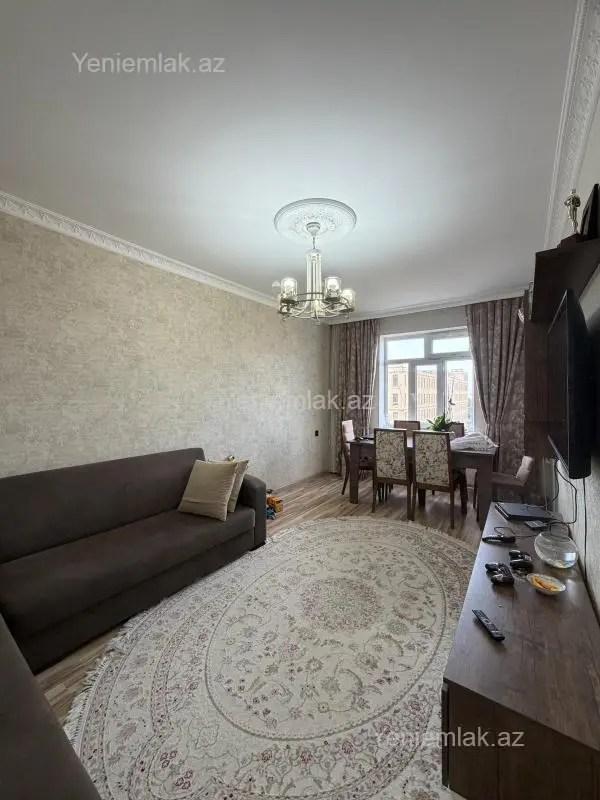 Satılır 3 otaqlı köhnə tikili 85 m²