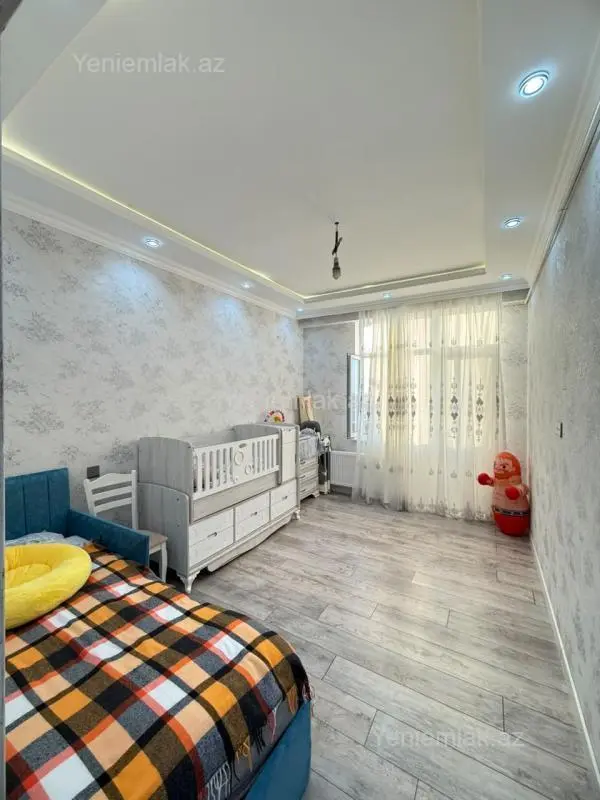 Satılır 2 otaqlı yeni tikili 56 m²