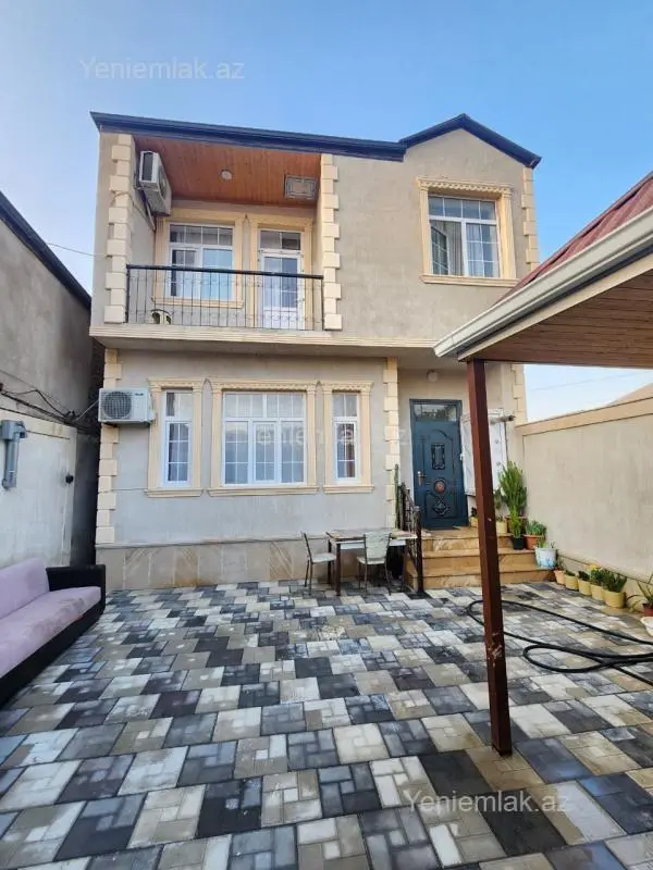 Satılır 4 otaqlı həyət evi 140 m²