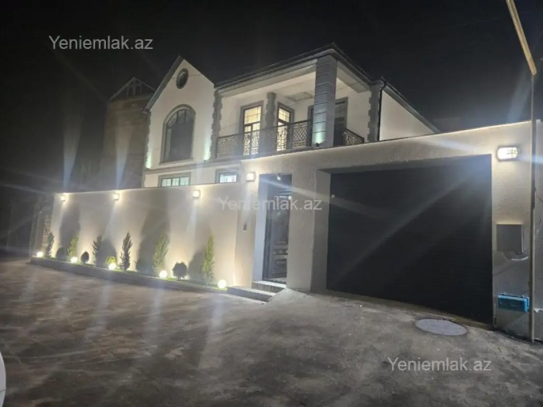 Satılır 4 otaqlı həyət evi 270 m²