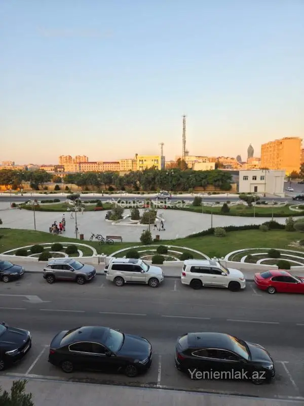 Satılır 3 otaqlı köhnə tikili 50 m²