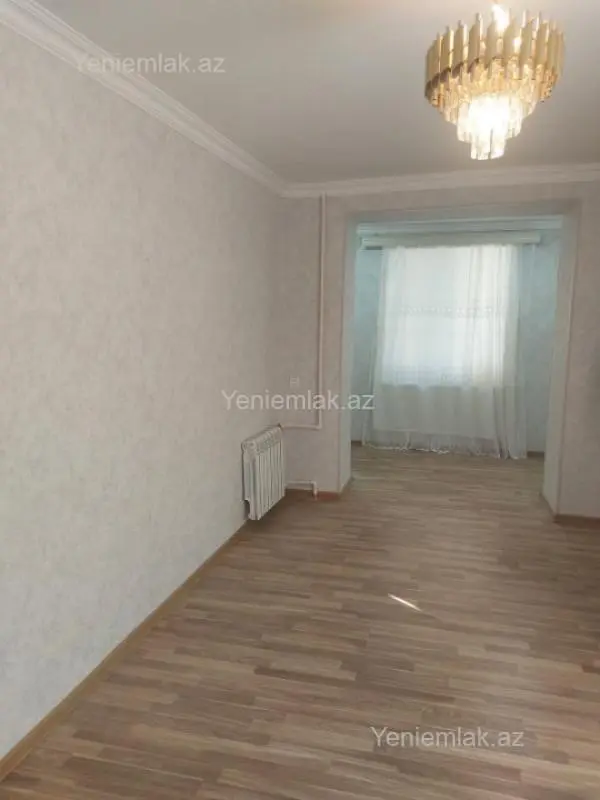 Satılır 1 otaqlı köhnə tikili 45 m²