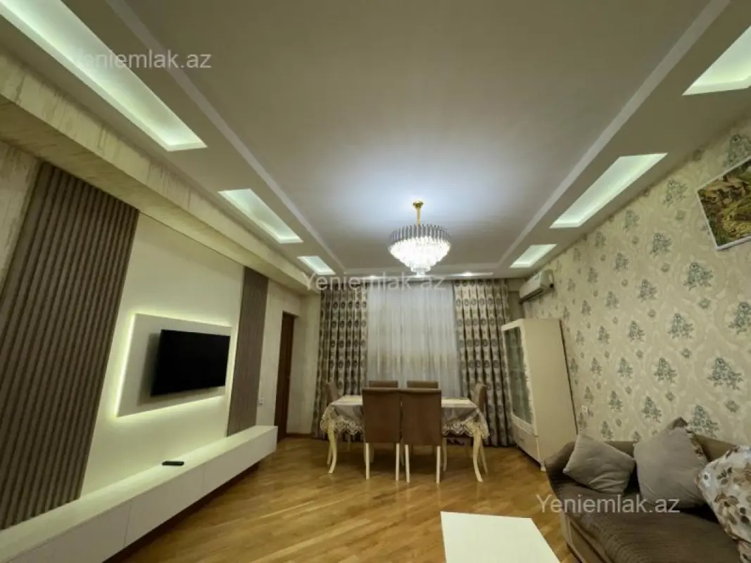 Satılır 3 otaqlı yeni tikili 86 m²