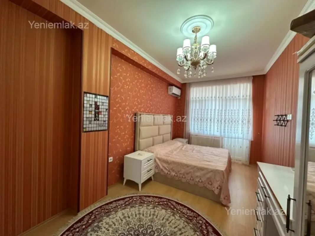 Satılır 3 otaqlı yeni tikili 115 m²
