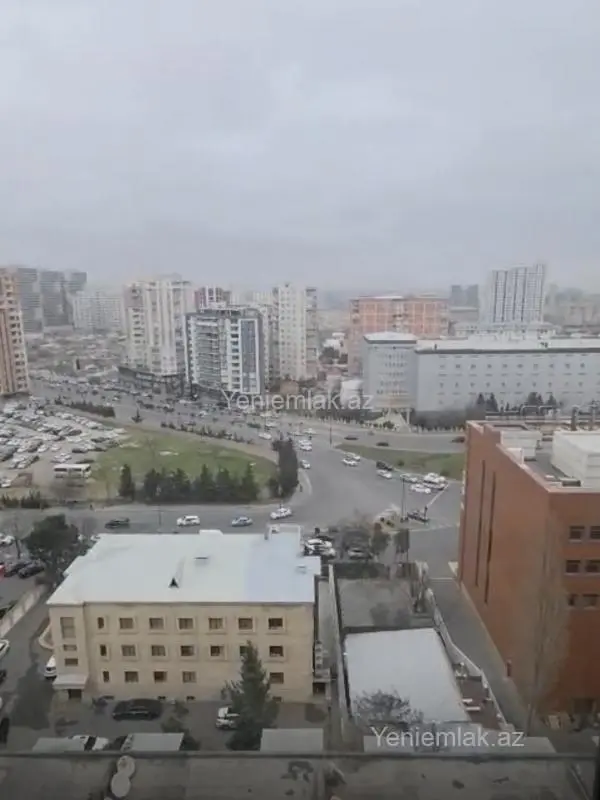 Satılır 3 otaqlı yeni tikili 128 m²