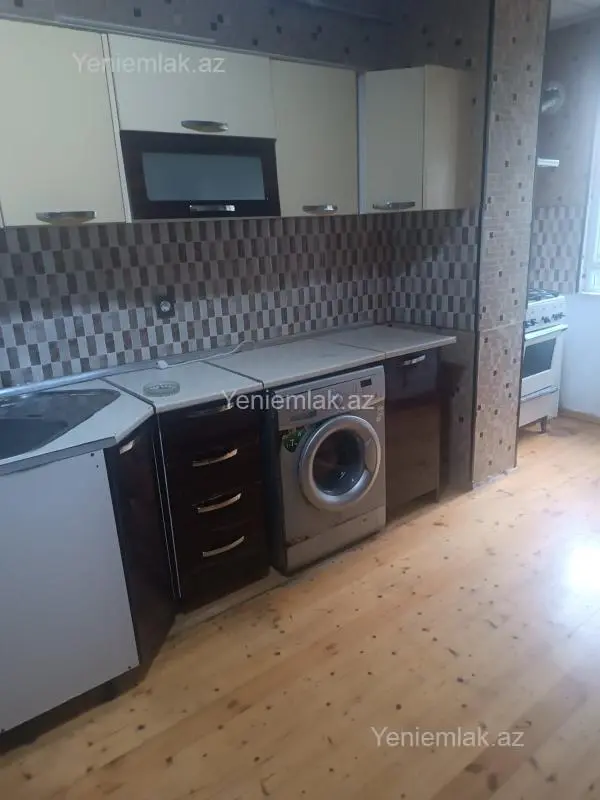 Satılır 3 otaqlı köhnə tikili 66 m²