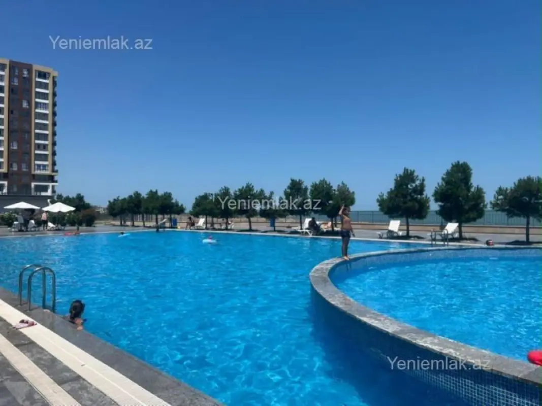 Satılır 2 otaqlı yeni tikili 60 m²