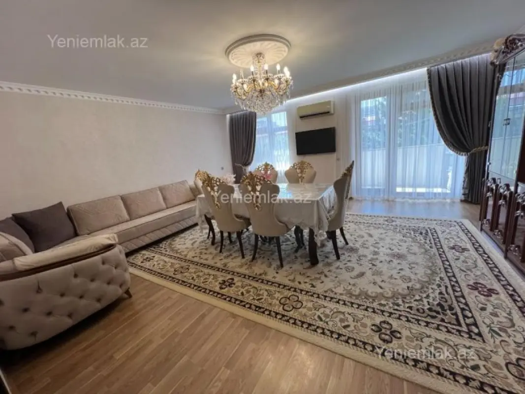 Satılır 3 otaqlı köhnə tikili 70 m²