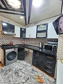 Satılır 4 otaqlı köhnə tikili 90 m² — Sumqayıt, 9-cu mikrorayon 4 otaq 90.00 m²