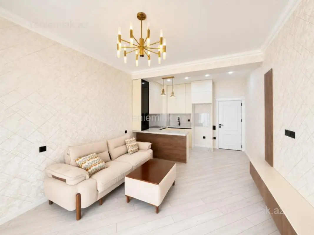 Satılır 3 otaqlı yeni tikili 77 m²