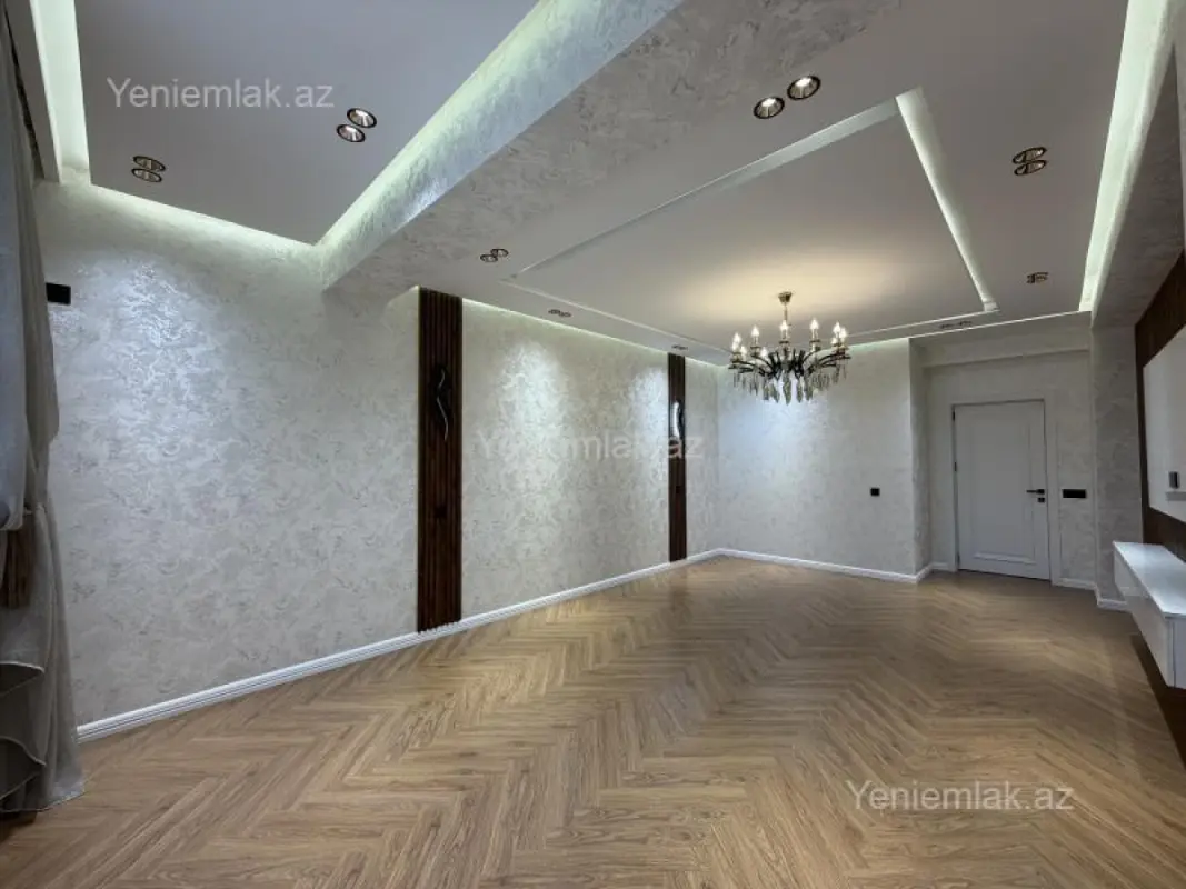 Satılır 3 otaqlı yeni tikili 88 m²