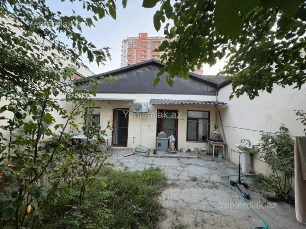 Satılır 3 otaqlı həyət evi 100 m²