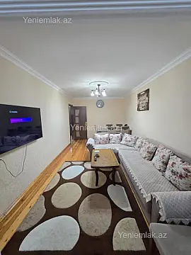 Satılır 3 otaqlı köhnə tikili 64 m² — Sumqayıt, 8-ci mikrorayon 3 otaq 64.00 m²