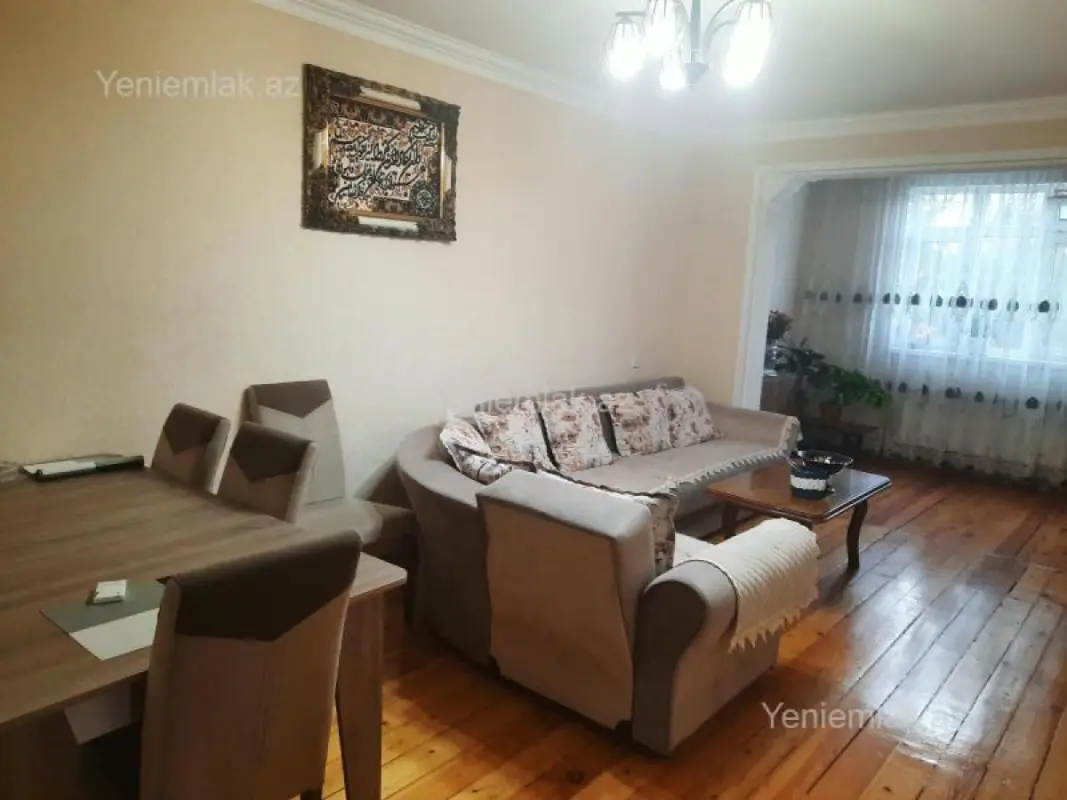 Satılır 3 otaqlı köhnə tikili 68 m²