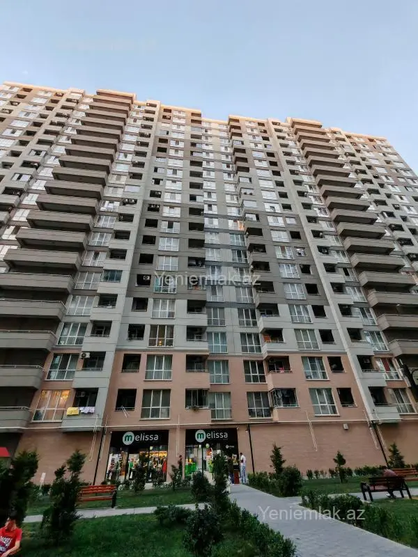 Satılır 2 otaqlı yeni tikili 47 m²