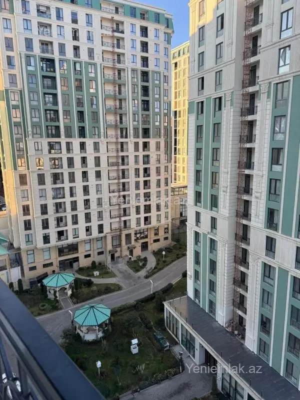 Satılır 3 otaqlı yeni tikili 90 m²