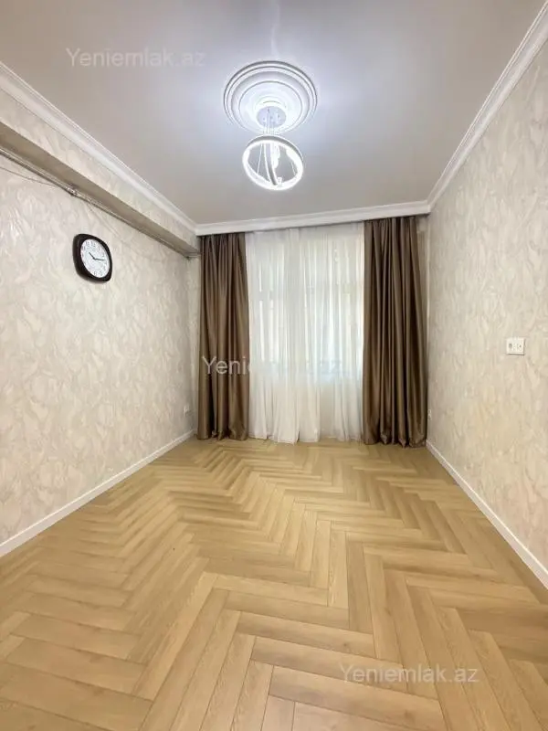 Satılır 2 otaqlı yeni tikili 52 m²