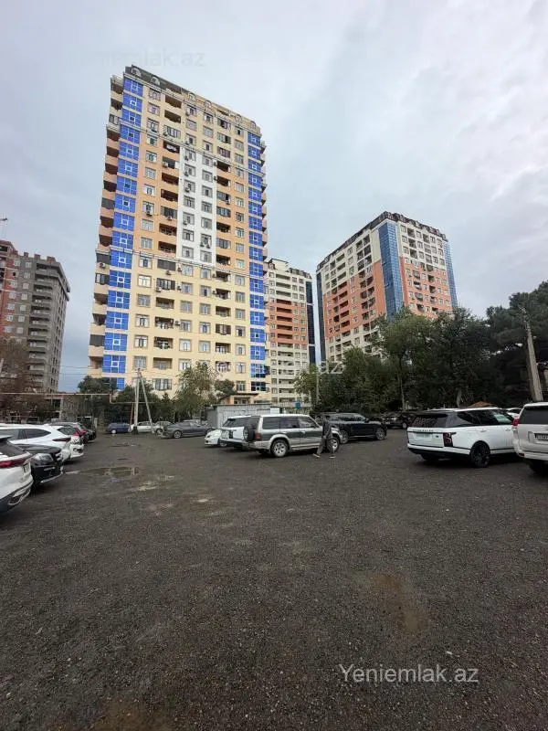 Satılır 2 otaqlı yeni tikili 61.5 m²
