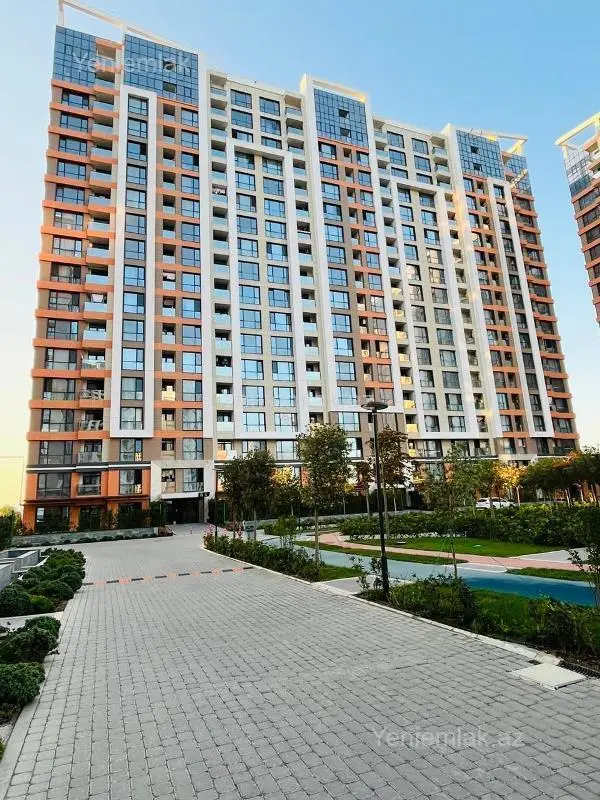 Satılır 4 otaqlı yeni tikili 128 m²