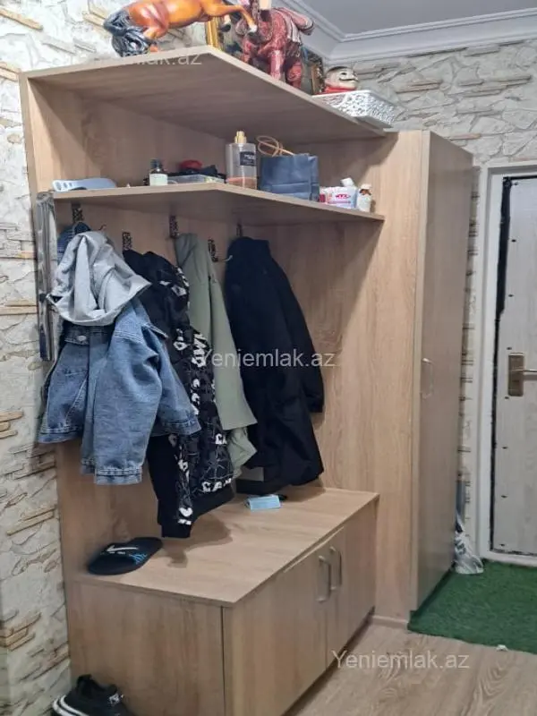 Satılır 2 otaqlı köhnə tikili 40 m²