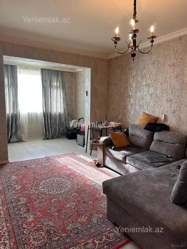 Satılır 2 otaqlı köhnə tikili 50 m²