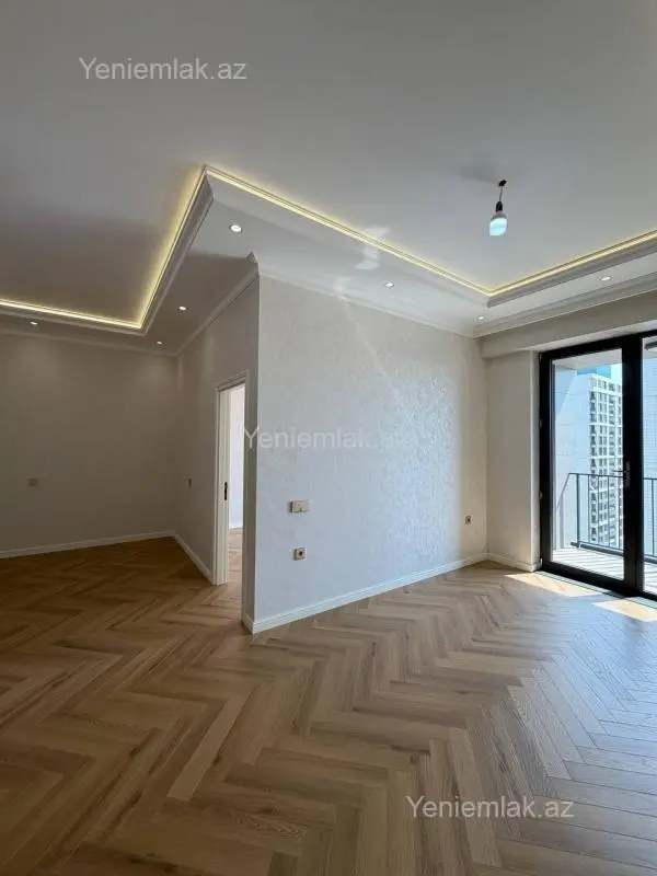 Satılır 2 otaqlı yeni tikili 80 m²