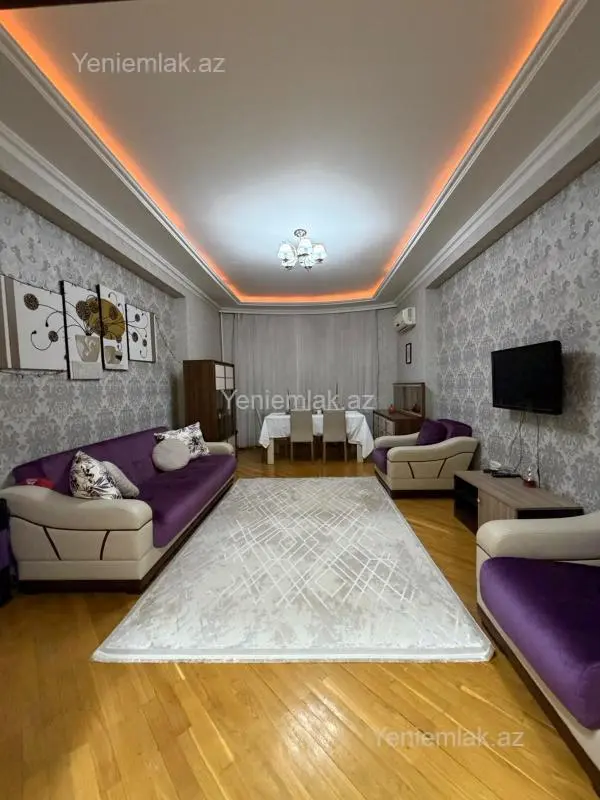 Satılır 2 otaqlı yeni tikili 85 m²