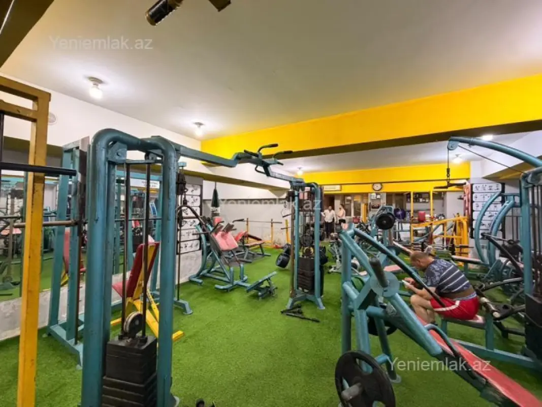 Satılır 2 otaqlı obyekt 155 m²