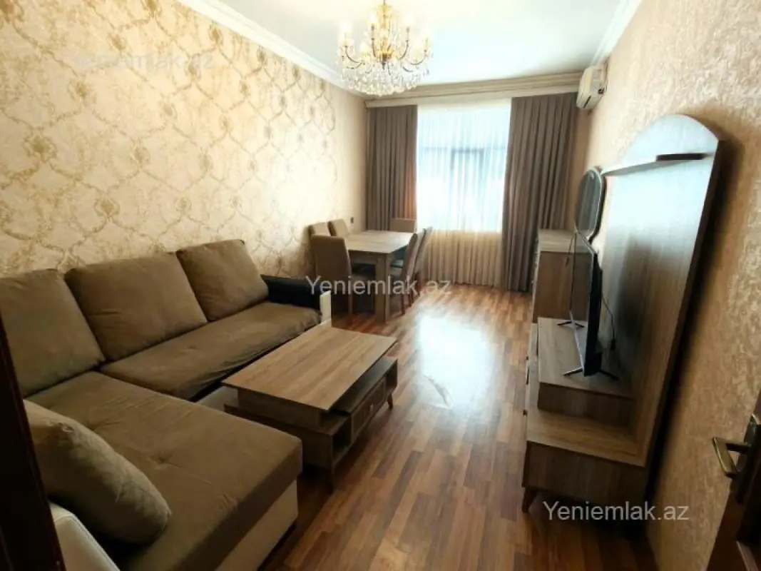 Satılır 3 otaqlı köhnə tikili 80 m²