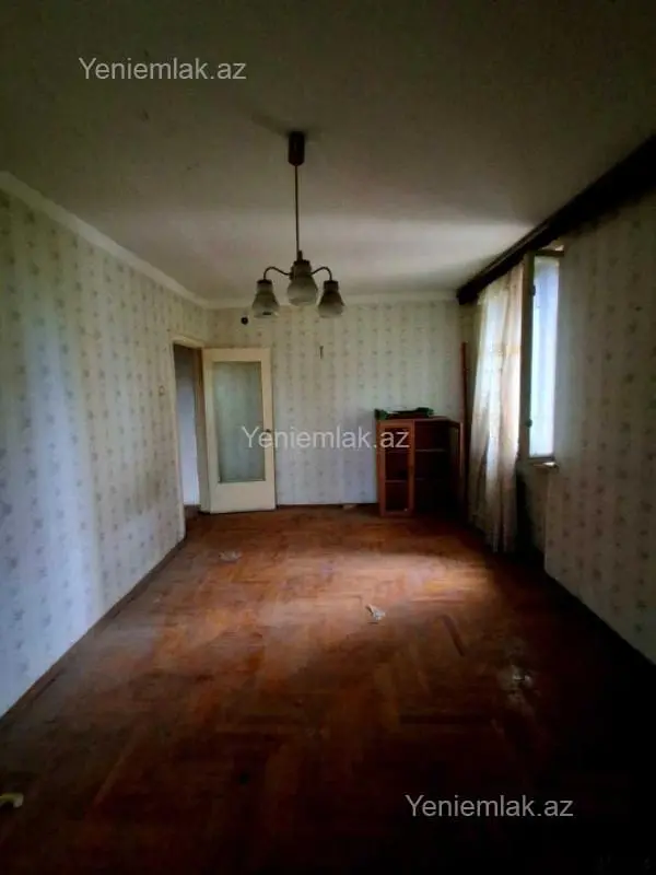 Satılır 2 otaqlı köhnə tikili 46 m²