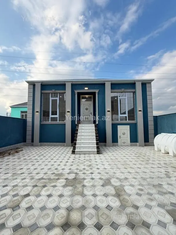 Satılır 3 otaqlı həyət evi 115 m²