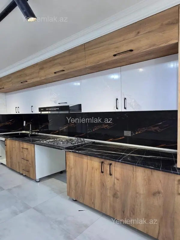 Satılır 3 otaqlı köhnə tikili 74 m²