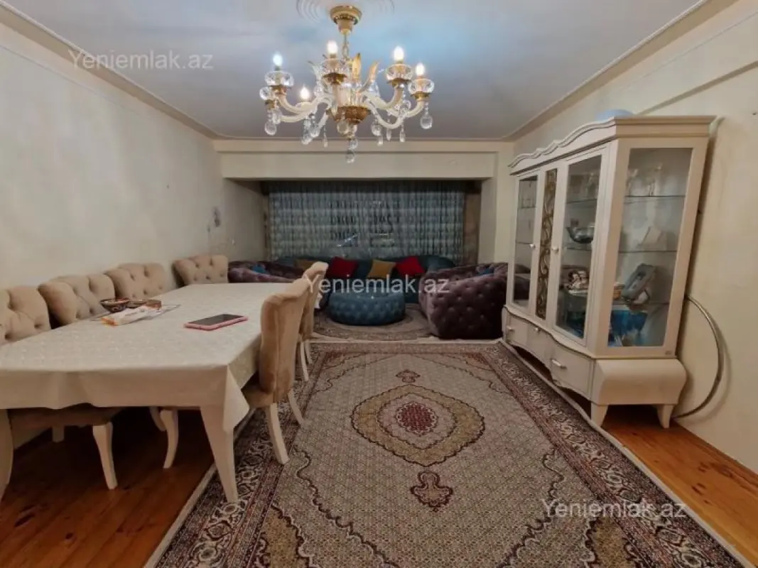 Satılır 3 otaqlı köhnə tikili 92 m²