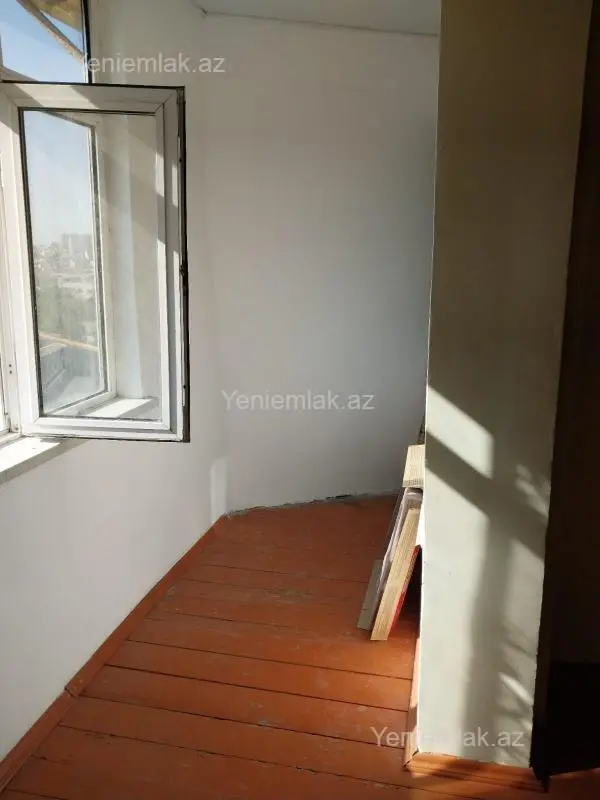 Satılır 1 otaqlı köhnə tikili 45 m²