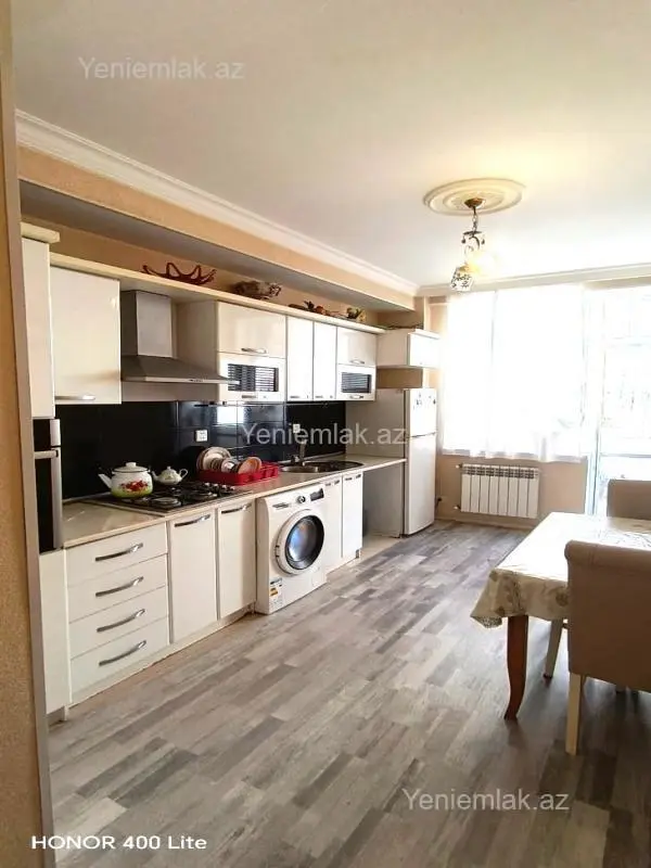 Satılır 4 otaqlı yeni tikili 136 m²