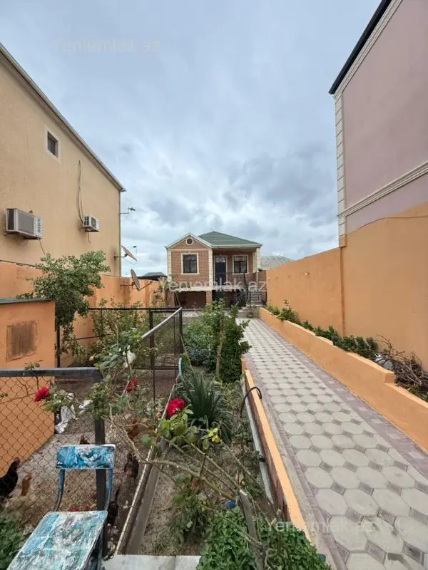 Satılır 3 otaqlı həyət evi 90 m²