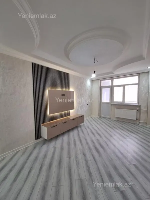 Satılır 2 otaqlı köhnə tikili 54 m²