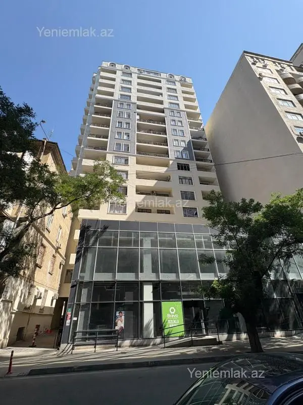 Satılır 3 otaqlı yeni tikili 90 m²
