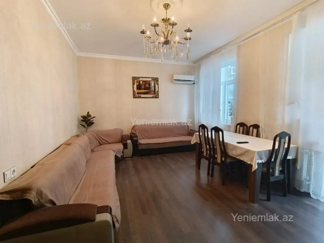 Satılır 4 otaqlı yeni tikili 115 m²