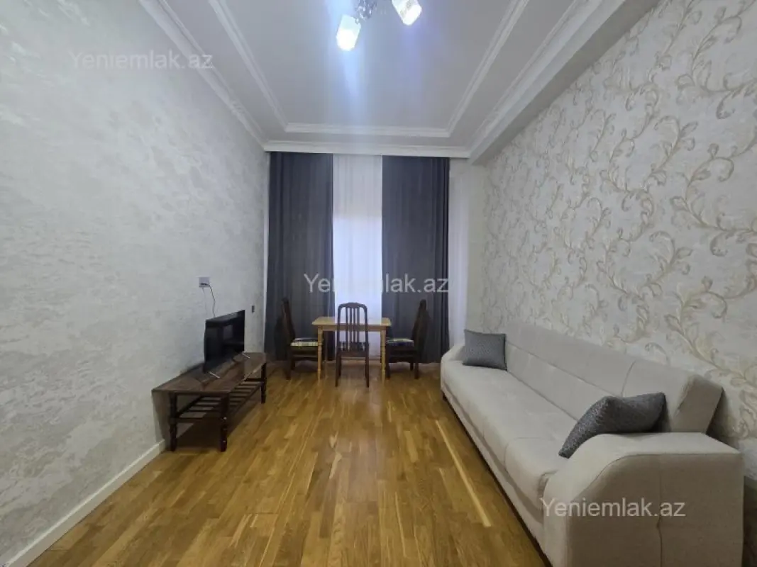 Satılır 2 otaqlı yeni tikili 40 m²