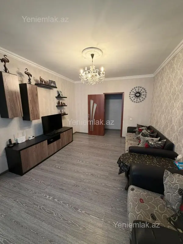 Satılır 3 otaqlı köhnə tikili 65 m²
