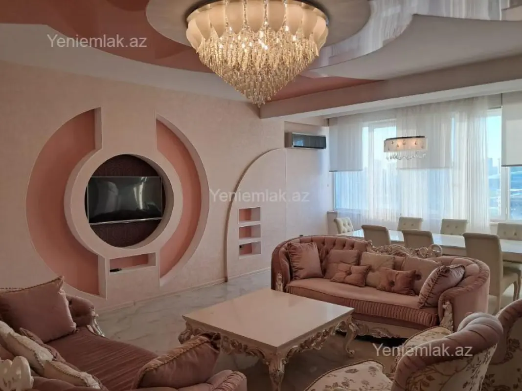 Satılır 3 otaqlı yeni tikili 180 m²